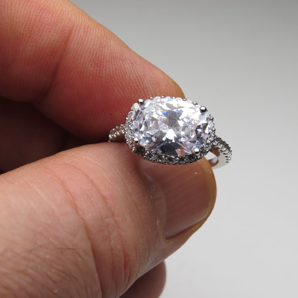 925 Sterling Silver Diamond Band Engagement Ring 119$